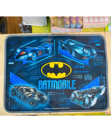 Batman 布餐枱墊 ； 尼龍布料；輕巧及可摺疊 容易清潔