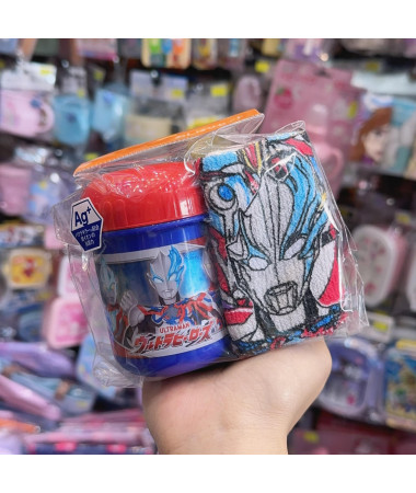 🇯🇵日本直送🇯🇵 Ultraman 超人毛巾連毛巾筒